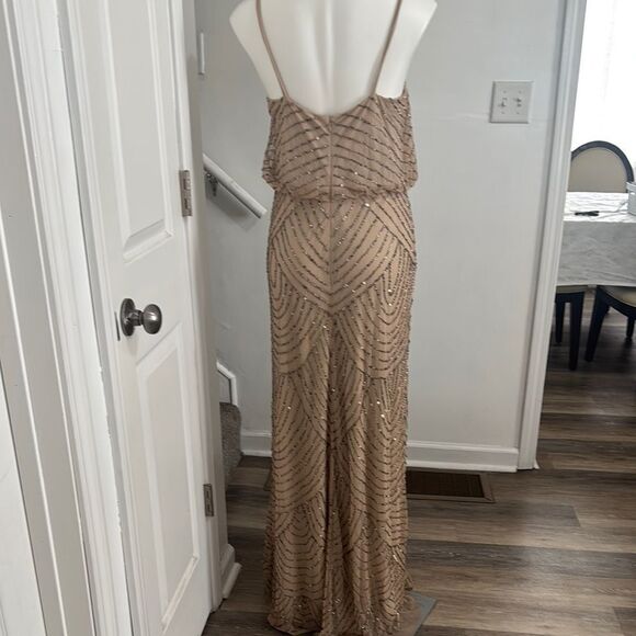 Adrianna Papell Elegant Beige Sequin Dress Size 8 - Picture 4 of 12